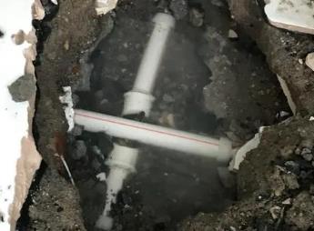 龙南阳台漏水维修公司为您分享楼上楼下漏水怎么处理